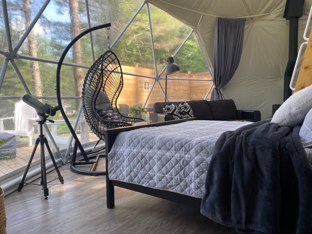 Farmhouse Dome Main Level Bed and Telescope