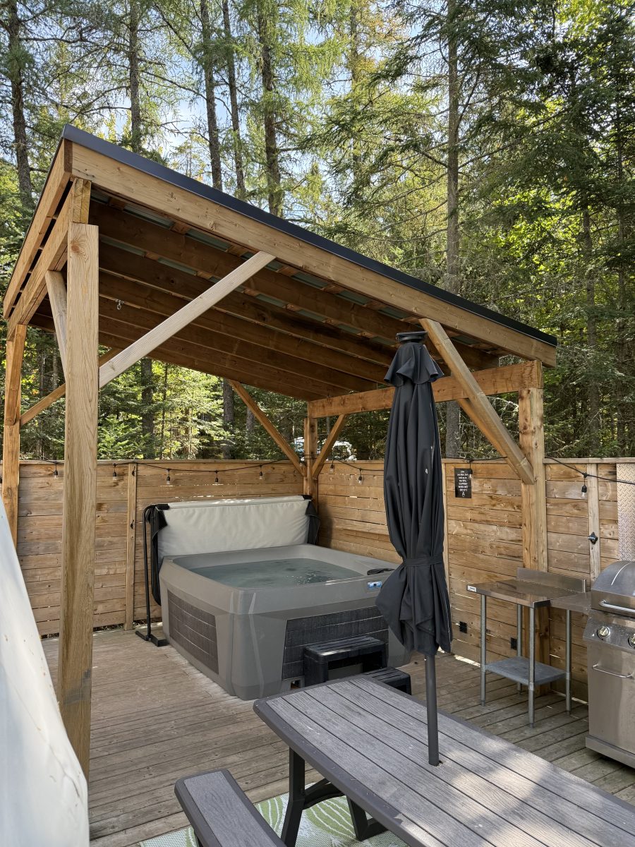 Treehouse Hot Tub